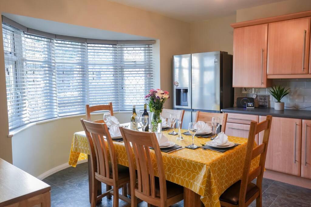 Erwenni, Llanbedrog, Abersoch Near Beach And Pub With Hot Tub 외부 사진